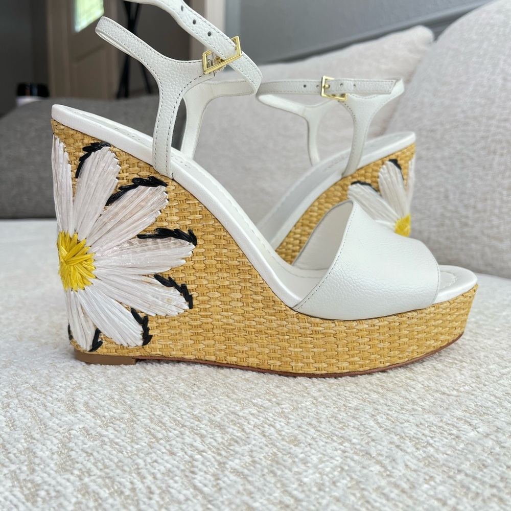 Kate Spade floral embroidered white leather Wedge Sandals Size 9 Daisy Platform